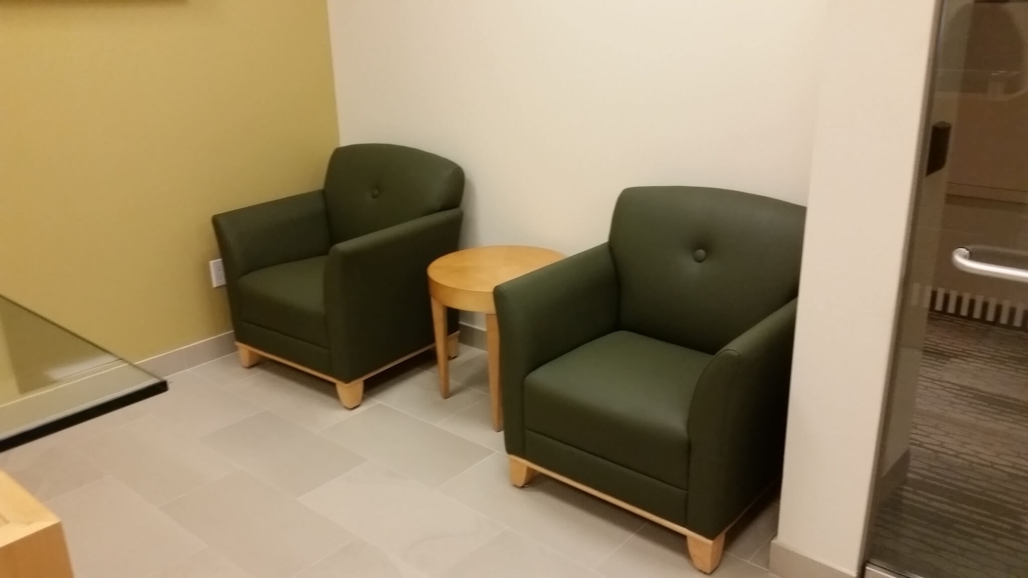 Used Office Chairs For Sale - Teknion Reception Loynge Chairs - Used Office Furniture