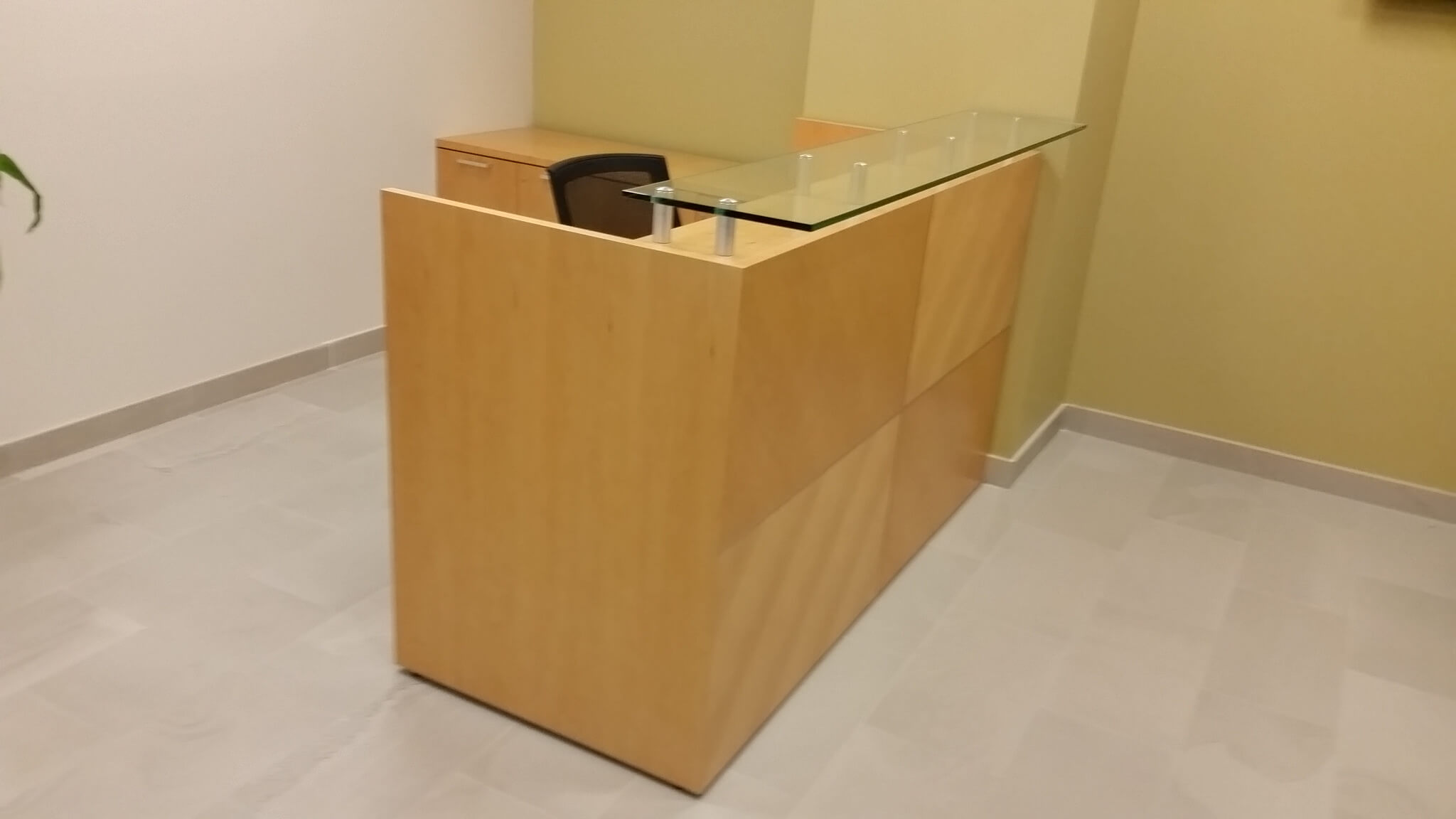 Teknion Reception Desk - Entraance View